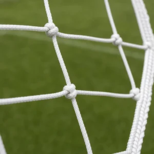Dettaglio dei nodi della rete calcio ridotta in polietilene Ø 3 mm