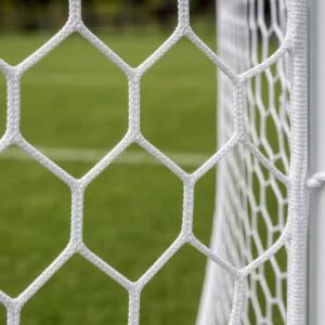 Dettaglio rete calcio ridotta con filo 6 mm e maglia esagonale